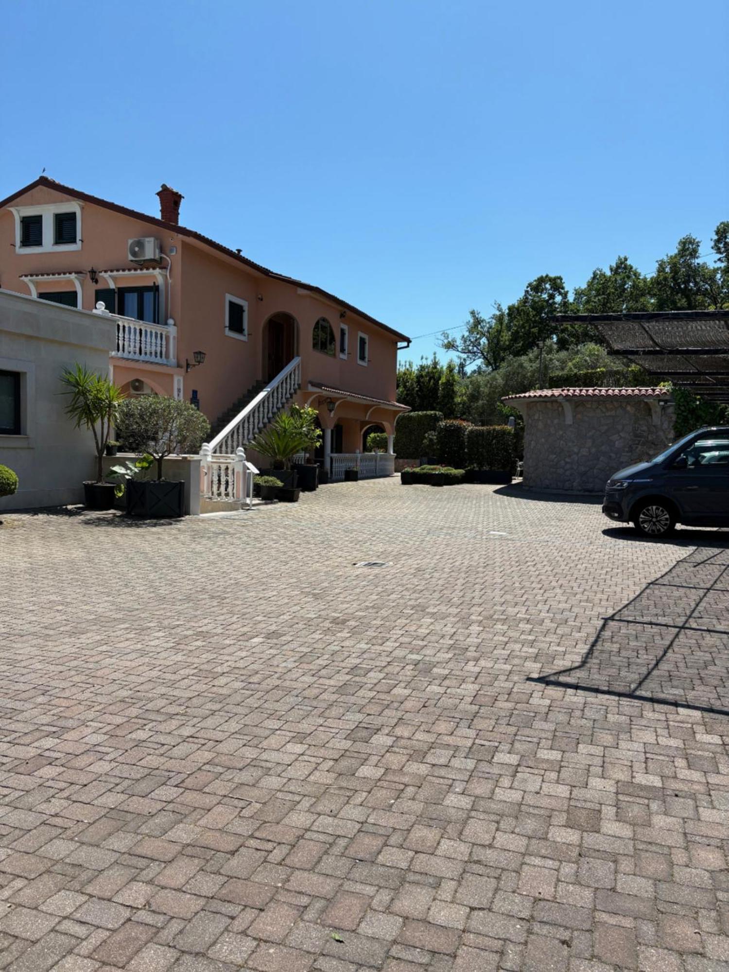 Bed&Breakfast Villa Iris Mošćenička Draga Esterno foto