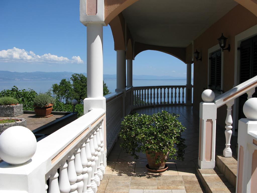 Bed&Breakfast Villa Iris Mošćenička Draga Esterno foto